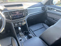 2022 Volkswagen Atlas 2.0T SE w/Technology